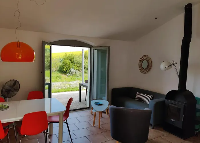 Rustico Del Bozzo * Castelleone di Suasa